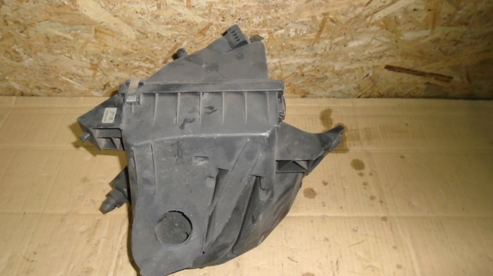 Carcasa filtru aer pentru Audi A6 C5, motorizare 2.5 diesel, cod 4B0133837E [2]