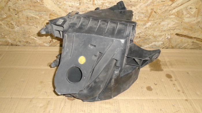 Carcasa filtru aer pentru Audi A6 C5, motorizare 2.5 diesel, cod 4B0133837F [3]