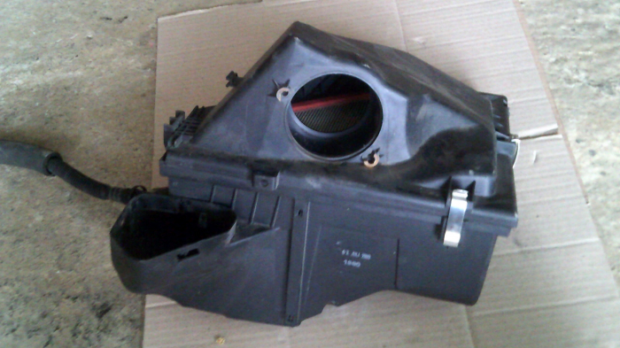 Carcasa filtru aer pentru BMW Seria 3 E91, motorizare 2.0 diesel,N47D20C cod 7797467 [2]