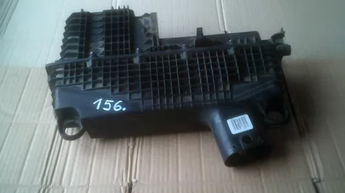 Carcasa filtru aer pentru Dacia Logan 1, motorizare 1.5 diesel, cod 8200298161 , 8200600176 [3]
