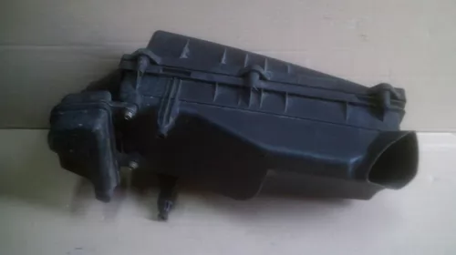 Carcasa filtru aer pentru Ford Mondeo 3, motorizare 2.0 Diesel, cod 3S71-9600-BA , 3S719600BA [3]
