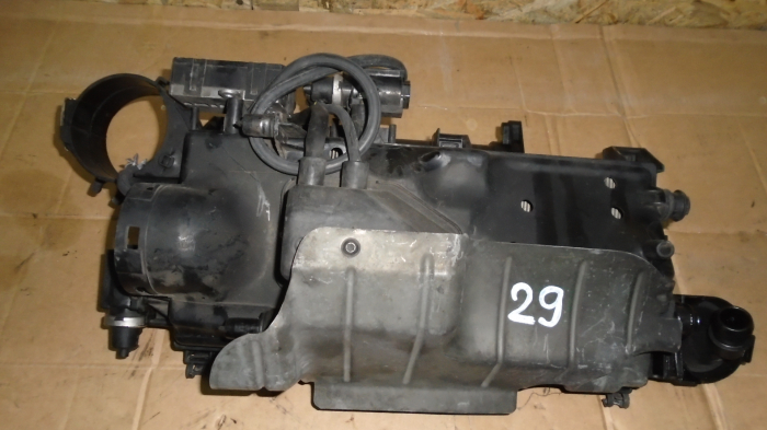 Carcasa filtru aer pentru Mercedes B-Class W245, motorizare 2.0 diesel, cod A6400900701 [1]