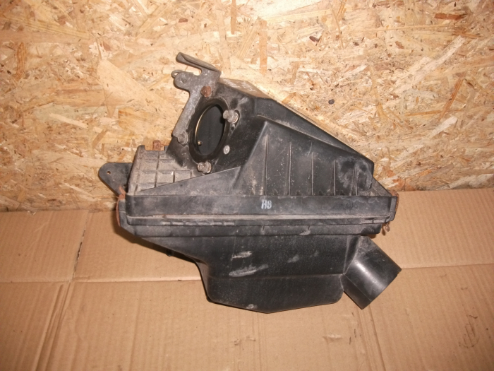 Carcasa filtru aer pentru Nissan X-Trail T30, motorizare 2.2 diesel, cod BN300AU600 [2]