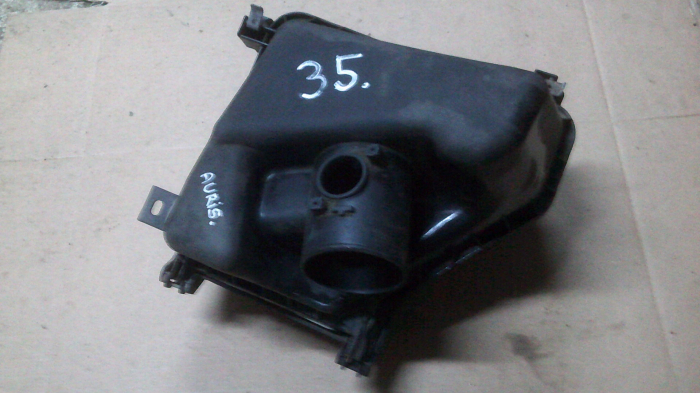 Carcasa filtru aer pentru Toyota auris E150, motorizare 2.0 diesel, cod 1770126330 [1]