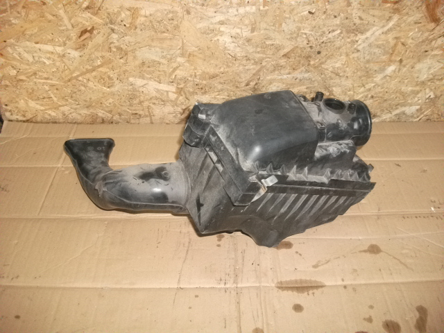 Carcasa filtru aer pentru Toyota Corolla Verso AR10, motorizare 2.2 diesel, cod 4614485912 [2]