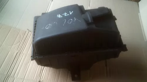 Carcasa filtru aer pentru Volvo S60 , motorizare 2.4 diesel, cod 8626061 [2]