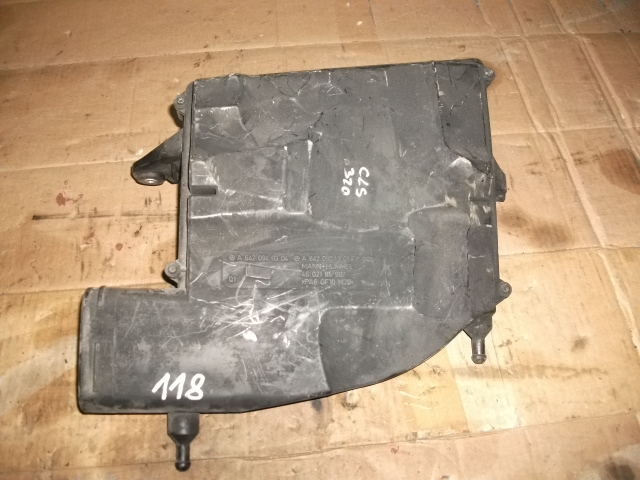 Carcasa filtru aer stanga pentru Mercedes CLS W219, motorizare 3.0 diesel, cod A6420940304 [1]