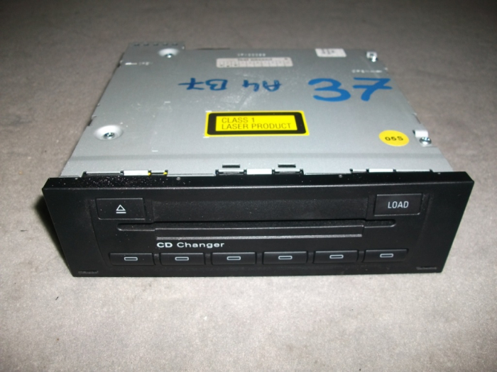 Magazie 6 CD Audi A4 B7, an 2001-2007 CD Changer cod 8E0035111D [3]
