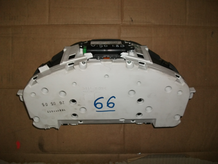 Ceasuri de bord pentru Volvo V50 , cod 69594-890T , 8697035 , 30728644 MOTORIZARE BENZINA [2]