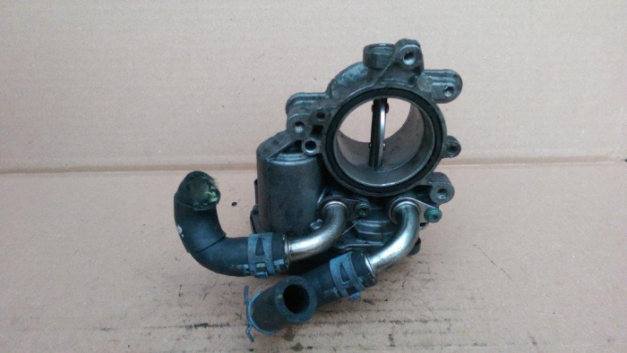 Clapeta acceleratie Audi A4 B8, 2.0tdi, 04L128063P, A2C84315500, an 2008-2016 [2]