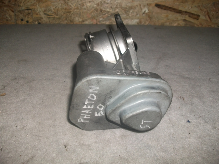 Clapeta acceleratie pentru Volkswagen Phaeton , motorizare 5.0 diesel, cod 07Z128069A [3]