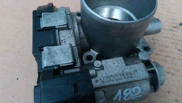 Clapeta acceleratie VW Polo 6R, 1.6 benzina, 03C133062M, an 2009-2017 [4]