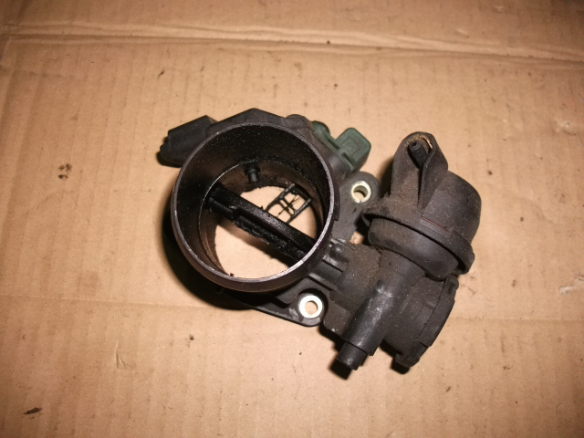 Clapeta acceleratie pentru Volvo V50 , motorizare 2.0 diesel, cod 9647474880 , 9639027480 [2]