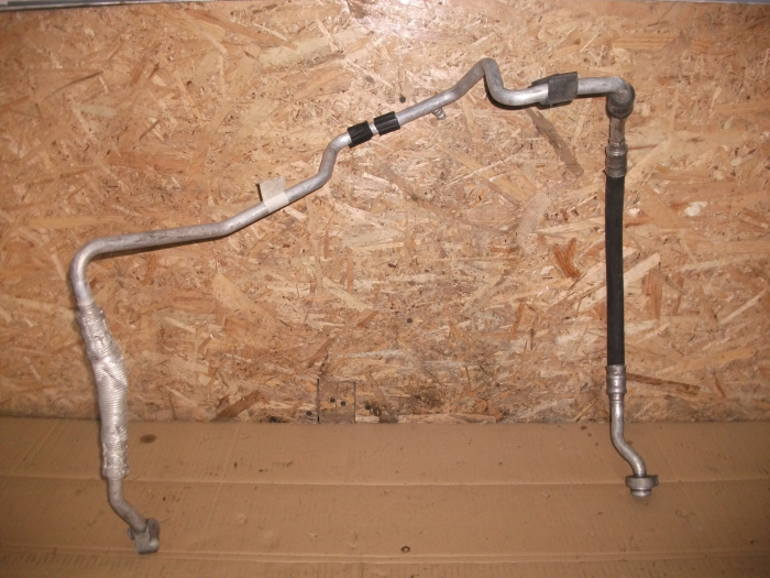 Conducta aer conditionat pentru Volkswagen Passat B6, motorizare 2.0 DIESEL, cod 3C0820743 [1]