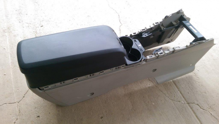 Cotiera pentru Mazda CX7 ER, cod EG2164441Z [2]