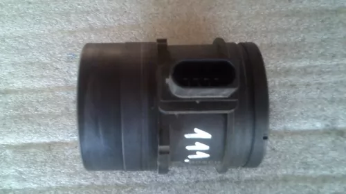 Debitmetru aer pentru BMW Seria 3 E90, motorizare 2.0 Diesel, cod 7788743 [1]