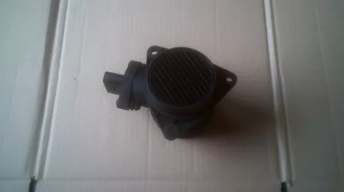 Debitmetru aer pentru Volkswagen Polo 9N, motorizare 1.4 Diesel, cod 045906461 , 0281002318 [2]