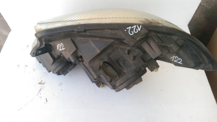 Far dreapta Mercedes Sprinter, W906, A9068202661, an 2006-2018 [3]