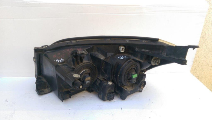 Far dreapta cu xenon Toyota Rav 4, XA30, 81130-42311, an 2006-2010 [4]