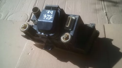 Far fata dreapta pentru Seat Ibiza 6K, cod 6K0941010A [4]