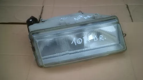 Far fata dreapta pentru Seat Toledo , cod 1L0941018C [1]