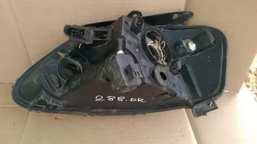 Far fata dreapta pentru Volkswagen Fox [3]
