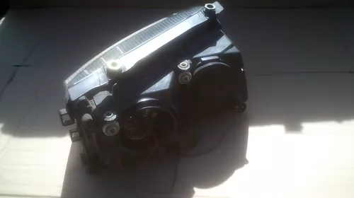 Far fata stanga pentru Volkswagen Passat B5, cod 14742500 [3]