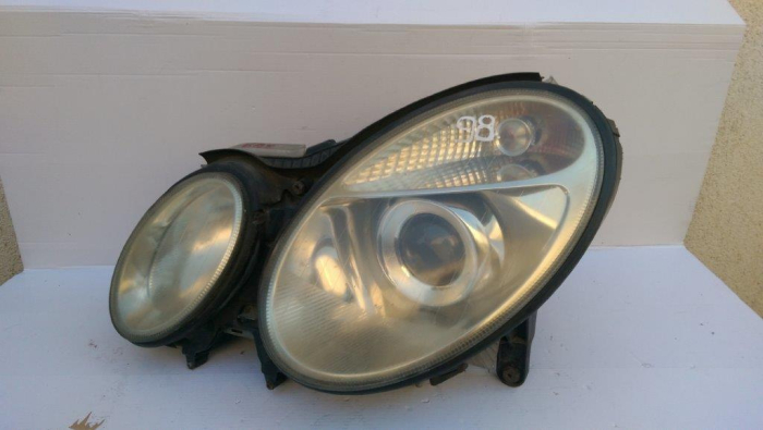 Far stanga xenon Mercedes E-Class, W211, A0028202426, an 2002-2009 [2]