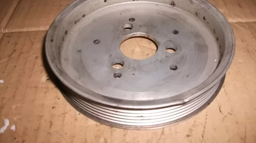 Fulie pentru Audi A6C5 , motorizare 2.5 diesel, cod 059145255 [2]
