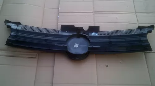 Grila pentru Volkswagen Golf 4, cod 1J0853651C , 1J0853651E [2]