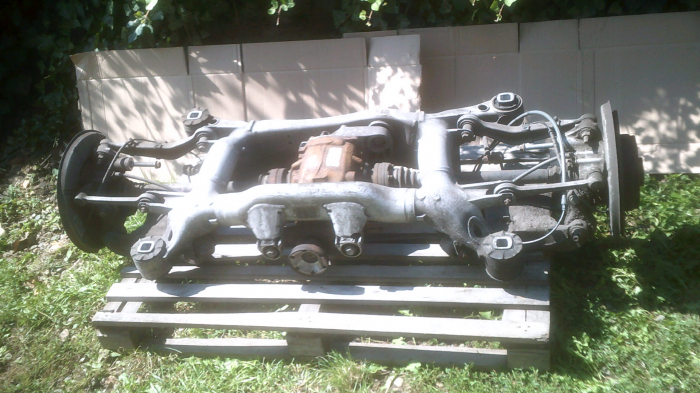 PUNTE SPATE COMPLETA + Grup diferential spate pentru bmw SERIA 5 E60, motorizare 2.0 DIESEL, cod 7562711-02 [1]
