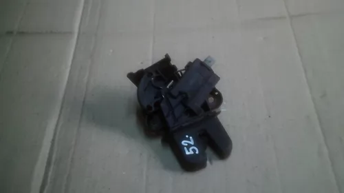 Incuietoare portbagaj pentru audi A6 C6, cod 4F5827505C [2]
