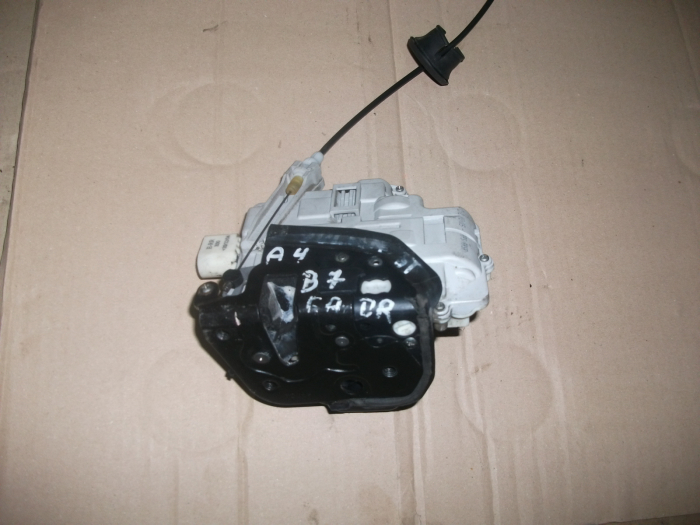 Incuietoare usa Fata Dreapta pentru Audi A4B7 , Seat Exeo  cod 8E1837016AA [2]