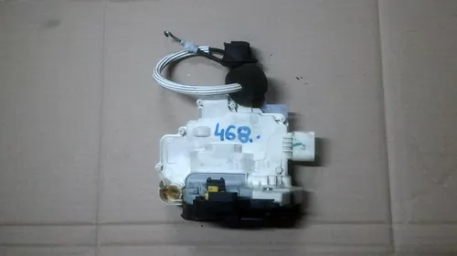 Incuietoare usa Fata Dreapta pentru Audi A6C6 , cod 4F2837016B [1]