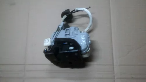 Incuietoare usa Fata Dreapta pentru Audi A6C6 , cod 4F2837016B [2]