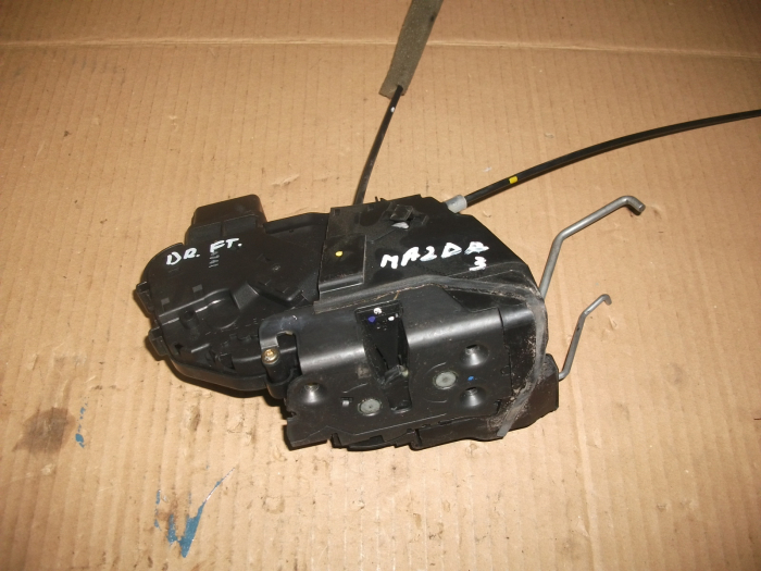 Incuietoare usa fata dreapta pentru mazda 3 BK, cod 3N6A-A21812-L [2]