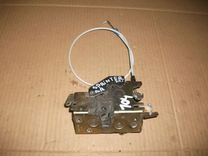 Incuietoare usa fata dreapta pentru Mercedes SPRINTER T1N, cod A9017201335 [1]