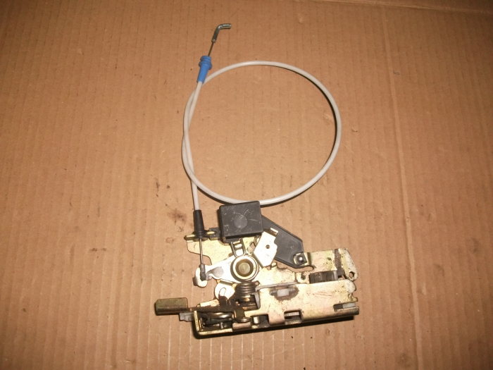 Incuietoare usa fata dreapta pentru Mercedes SPRINTER T1N, cod A9017201335 [2]