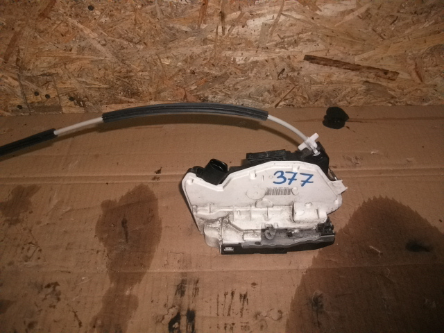 Incuietoare usa fata dreapta pentru SEAT IBIZA 6j, cod 5N1837016C [1]