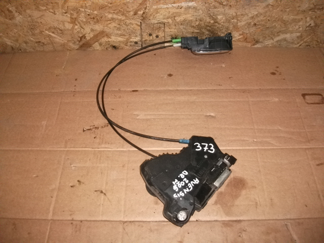 Incuietoare usa fata dreapta pentru Toyota AVENSIS T250, cod 50594A2 [1]