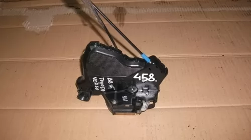 Incuietoare usa Fata Dreapta pentru Toyota Corolla Verso AR10, cod AISIN62R [1]