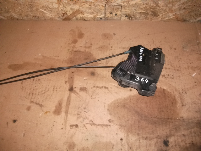 Incuietoare usa fata dreapta pentru Toyota Rav-4 III  an 2005-2010 [1]