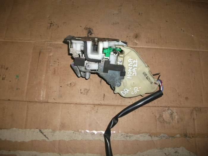 Incuietoare usa spate dreapta pentru HONDA JAZZ  GD / GE an 2001-2009 [2]