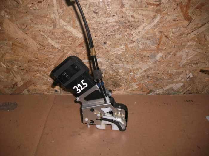 Incuietoare usa spate  dreapta pentru MAZDA 2 DY, cod A94-A96-R, PM371-A264A26-CK [1]