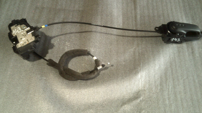 Incuietoare usa SPATE dreapta pentru NISSAN MICRA K12, cod 5010800006 [1]