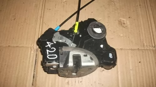 Incuietoare usa Spate Dreapta pentru Toyota Avensis T270, cod A046693 , NR 452 [1]
