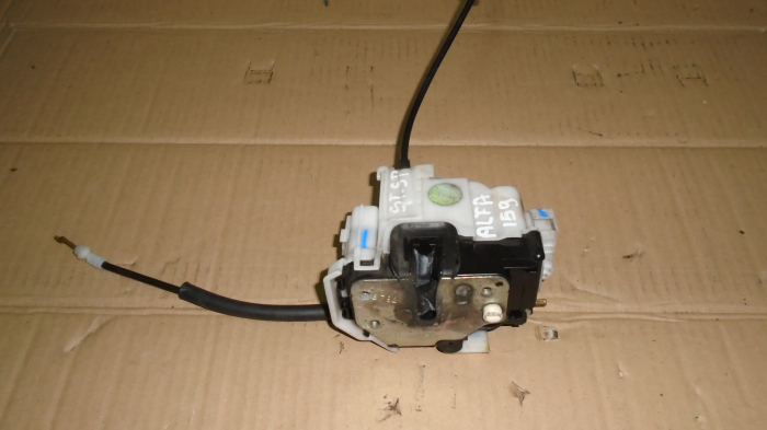 Incuietoare usa spate stanga pentru alfa Romeo 159 [2]