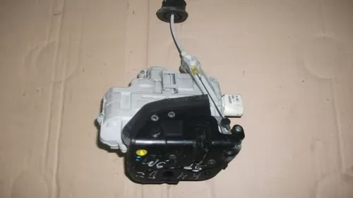 Incuietoare usa spate stanga pentru Audi A4B7 , cod 8E0839015AA [2]