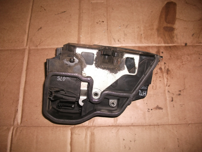 Incuietoare usa spate stanga pentru bmw SERIA 1 E87, cod 7167075 [2]