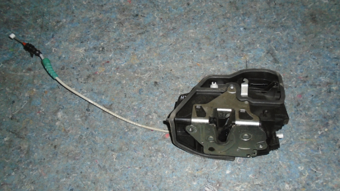 Incuietoare usa spate stanga pentru bmw SERIA 1 E87, cod 7167075 [2]